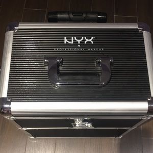 SALE!!! NYX (never used) Professional Make Up Case